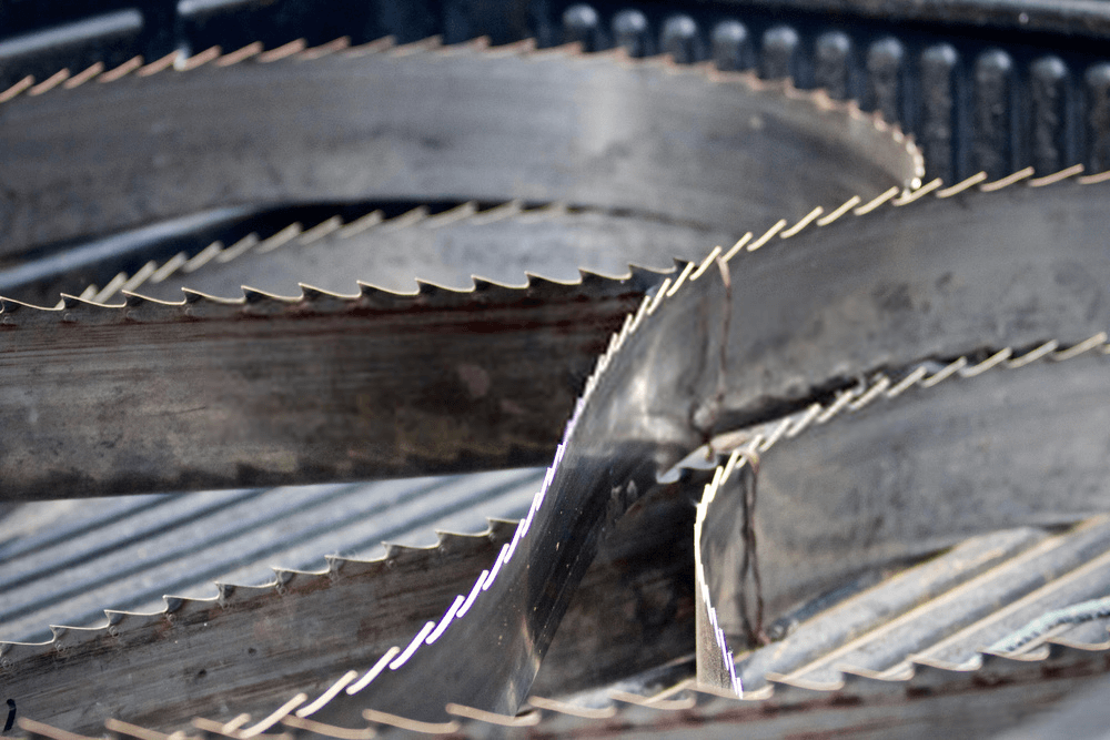 Bandsaw Blade Maintains Bandsaw Blade Maintains